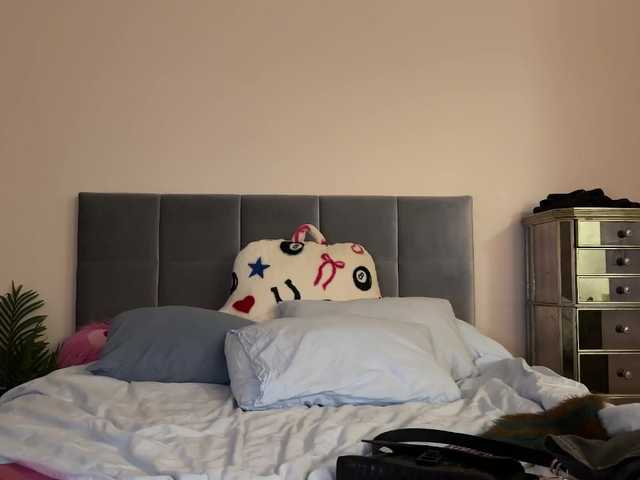 iiixbostonxiii's BongaCams show and profile