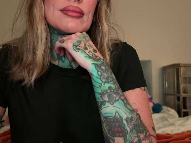 iiixbostonxiii's BongaCams show and profile