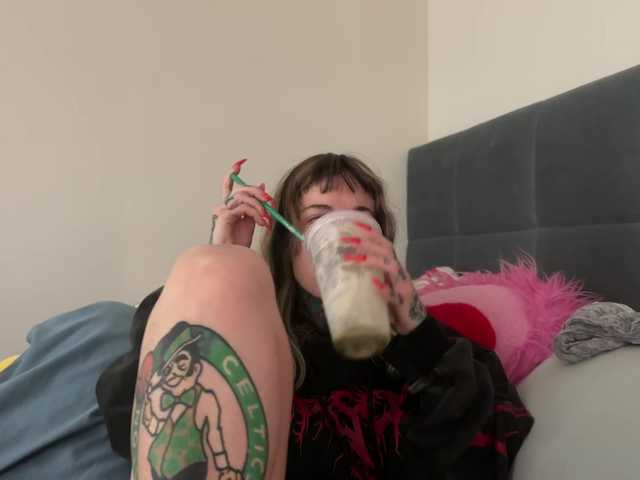 iiixbostonxiii's BongaCams show and profile