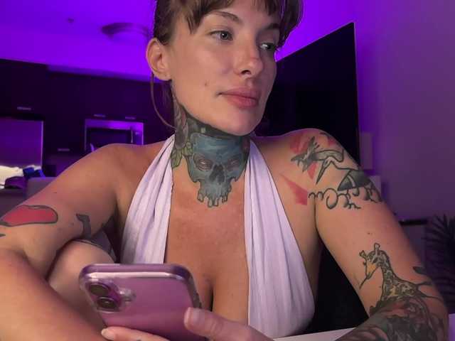 Webcam performer Iiixbostonxiii online show Iiixbostonxiii