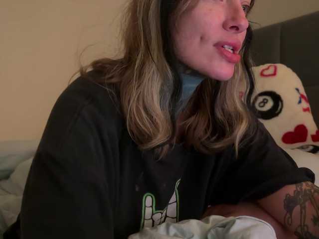 iiixbostonxiii's BongaCams show and profile