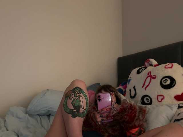 iiixbostonxiii's BongaCams show and profile