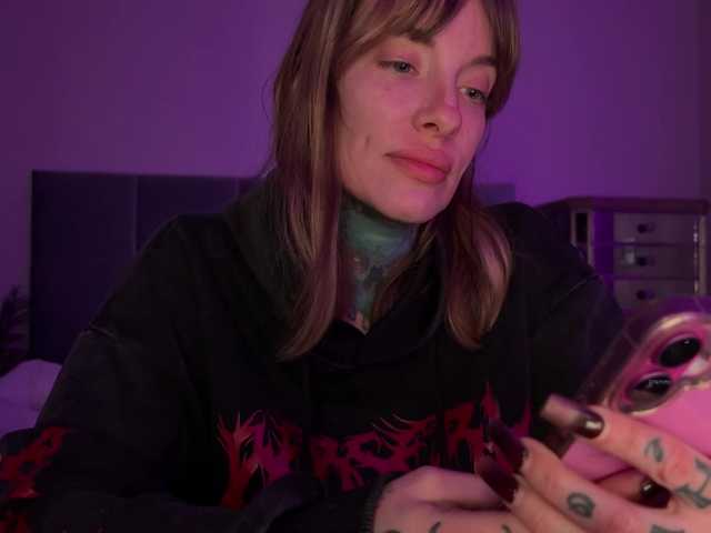 iiixbostonxiii's BongaCams show and profile