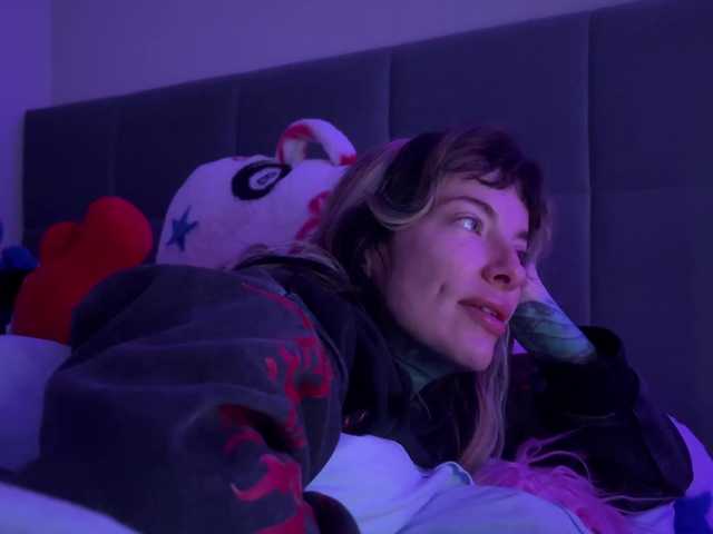 iiixbostonxiii's BongaCams show and profile