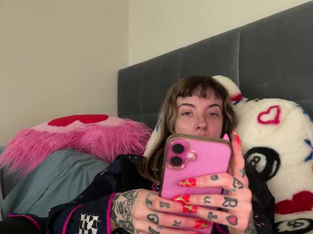 iiixbostonxiii's BongaCams show and profile