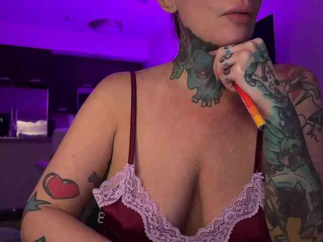 strip chat room Iiixbostonxiii
