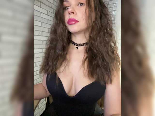 AlicePurr's BongaCams show and profile