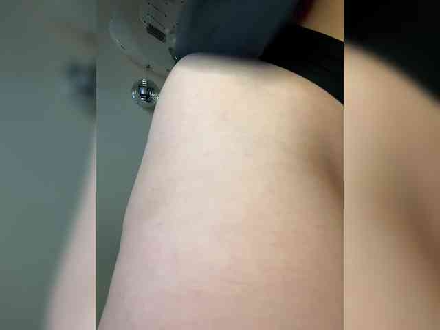 Alisia_Purr webcam