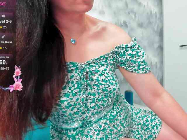 KariFlower webcam