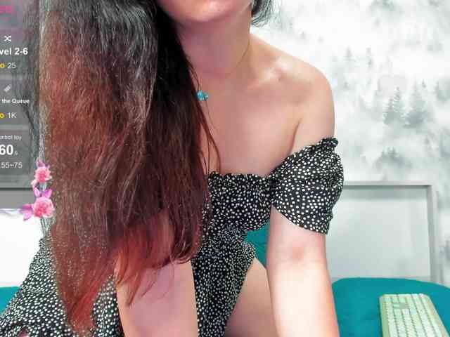 KariFlower webcam