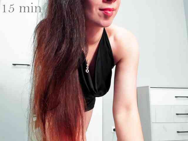 KariFlower webcam