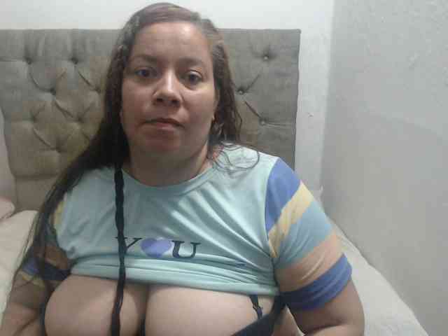 tiffa1hot Live Webcam on BongaCams