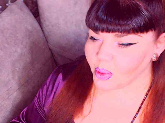 RedBustyX webcam