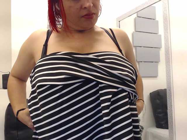 evatwiss's BongaCams show and profile