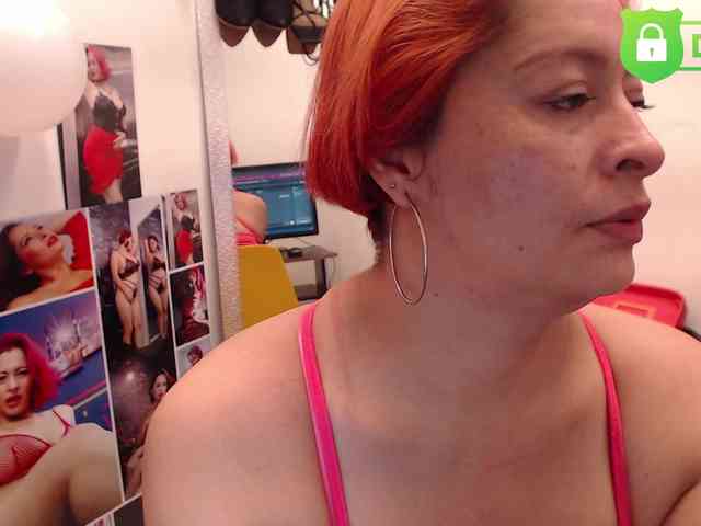 naked live chat Evatwiss