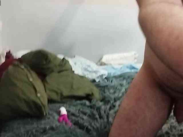 AllHolesLoveGirl webcam