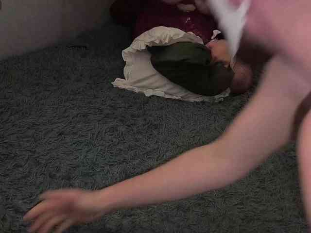 AllHolesLoveGirl webcam