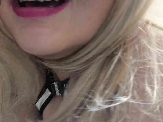 AllHolesLoveGirl webcam