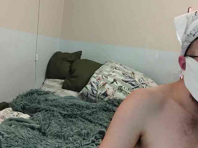 AllHolesLoveGirl webcam
