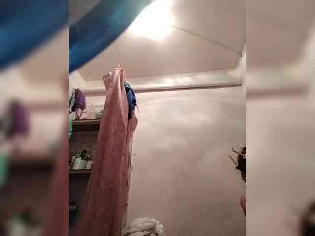 Chloe25 webcam