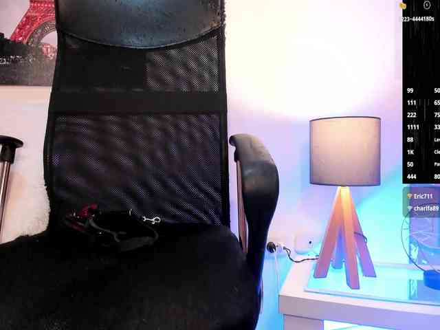 MaggieBrown webcam