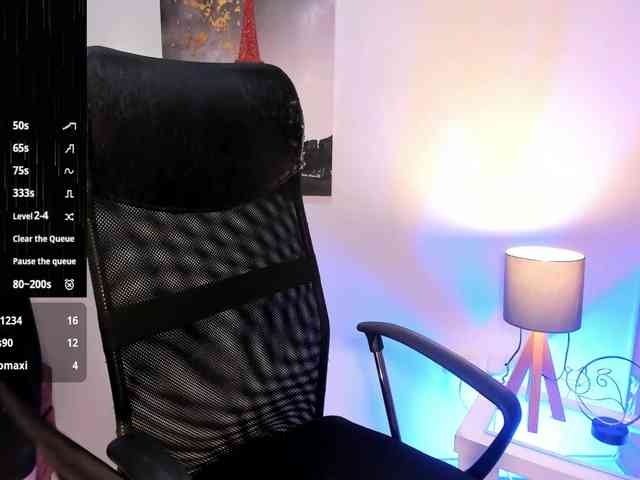 MaggieBrown webcam