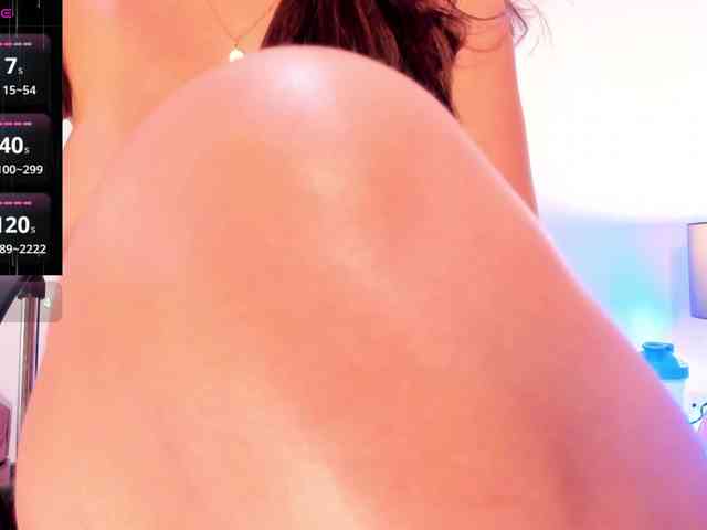 MaggieBrown webcam