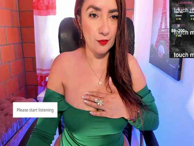 MaggieBrown webcam