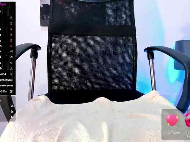 MaggieBrown webcam