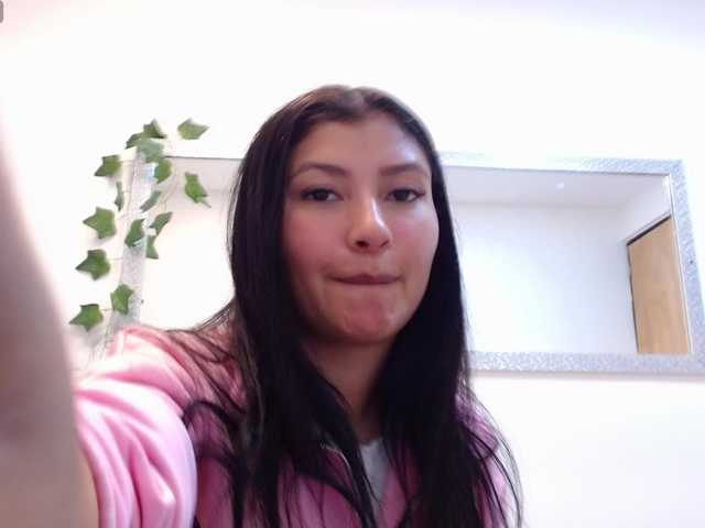 louisk2's BongaCams show and profile