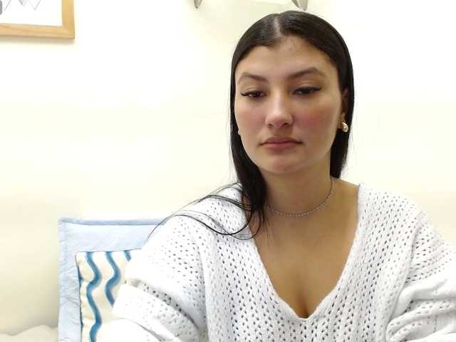 louisk2's BongaCams show and profile