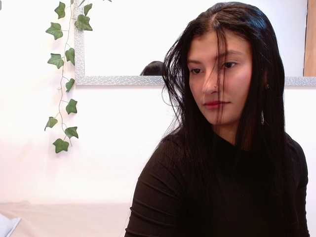 louisk2's BongaCams show and profile