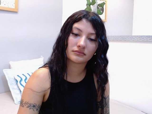 louisk2's BongaCams show and profile