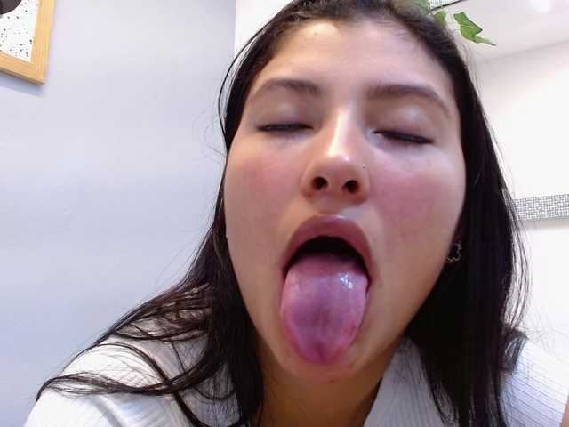 louisk2's BongaCams show and profile