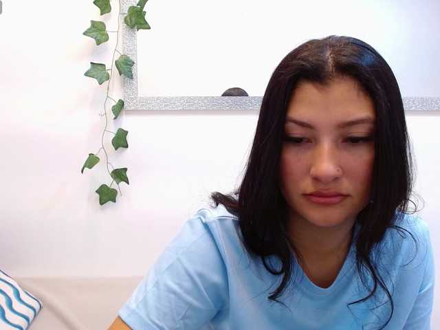 louisk2's BongaCams show and profile