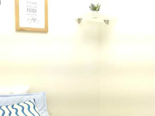 louisk2's BongaCams show and profile