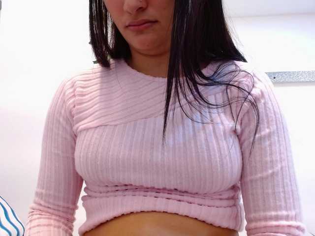 louisk2's BongaCams show and profile