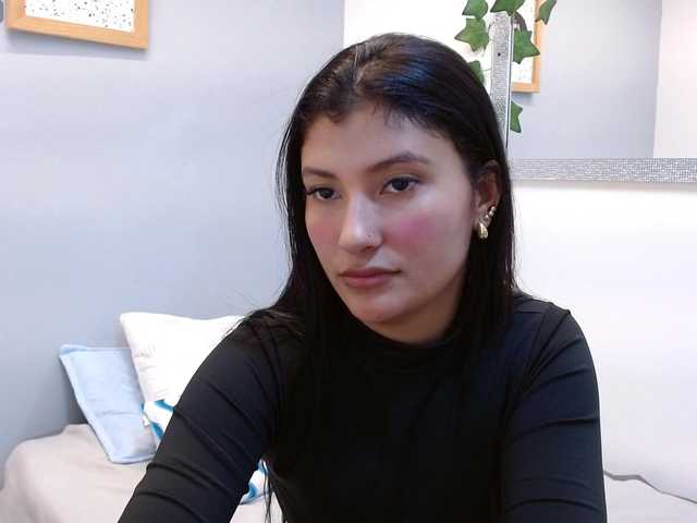 louisk2's BongaCams show and profile