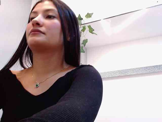 louisk2 Live Webcam on BongaCams