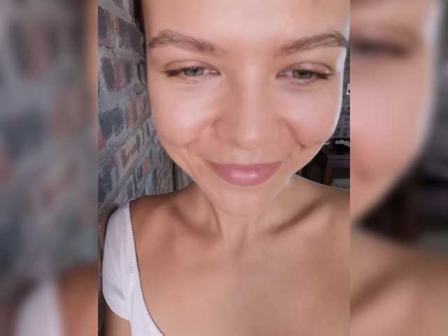 Malisha8's BongaCams show and profile