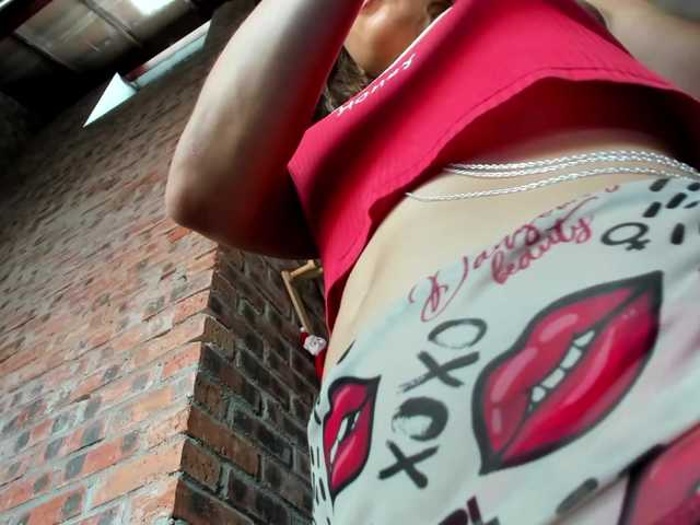 Malisha8's BongaCams show and profile