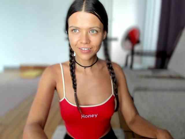 Модель: Malisha8