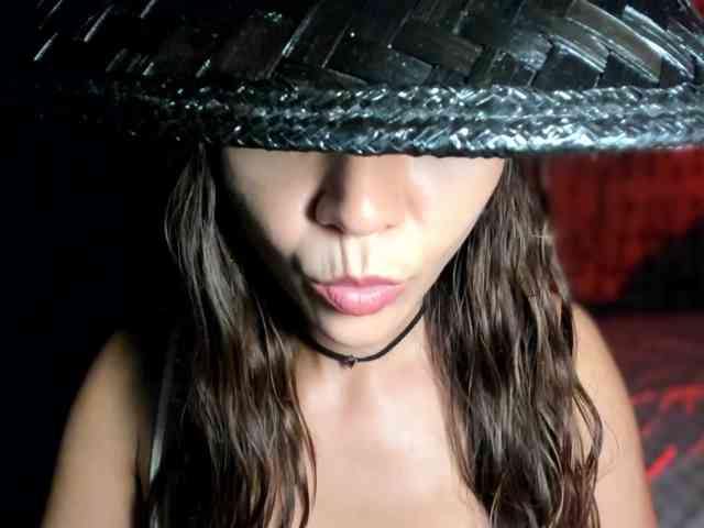 Malisha8 Live Webcam on BongaCams