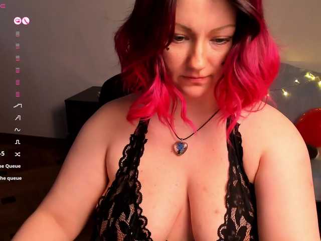 Ksushka22's BongaCams show and profile