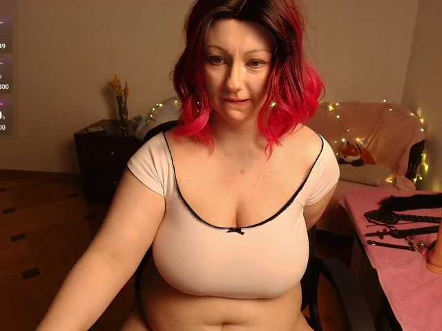 Ksushka22's BongaCams show and profile