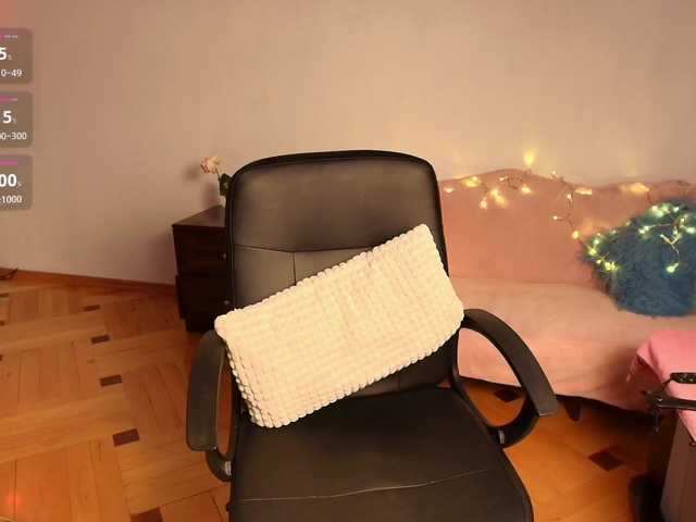 Ksushka22's BongaCams show and profile