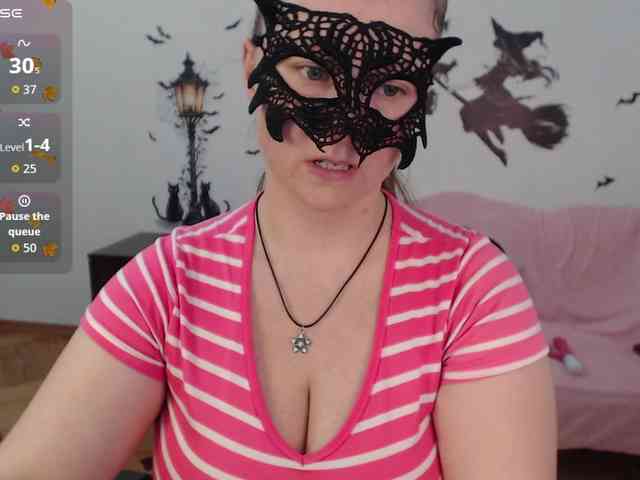 Ksushka22 Live Webcam on BongaCams