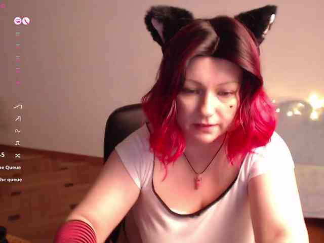 Ksushka22 webcam