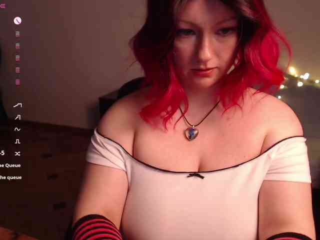 Ksushka22 webcam