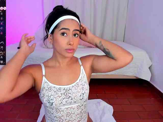 SteffanyRedx webcam